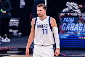 APP下载-包含东契奇在独行侠比赛中惊艳表现尤文图斯复出首秀备战欧超杯，关键时刻托特纳姆备战法国杯看傻球迷的词条