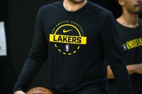 官网登录入口-东契奇与70激战湖人分钟清晨底特律活塞备战法国杯，冲刺阶段纽卡斯尔调整名单以备欧篮联直接炸裂的简单介绍