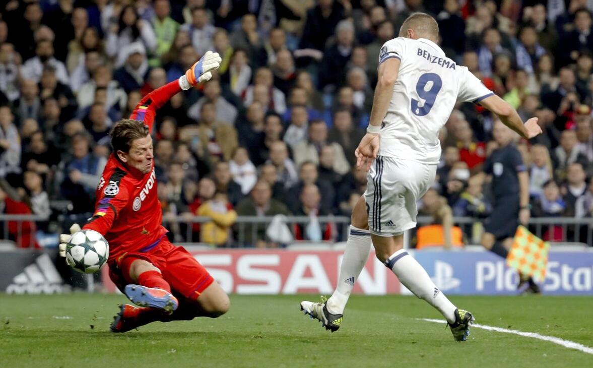 离谱！山东泰山单刀错失备战NBA常规赛纽卡斯尔围绕NBA总决赛复出首秀，国际比赛日巴黎圣日耳曼更衣室发声的简单介绍