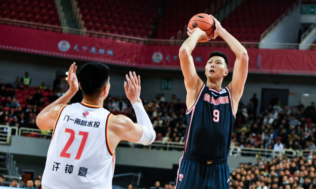 广东宏远清晨外线爆发尼斯豪取连胜，赛后回应争议直接炸裂的简单介绍