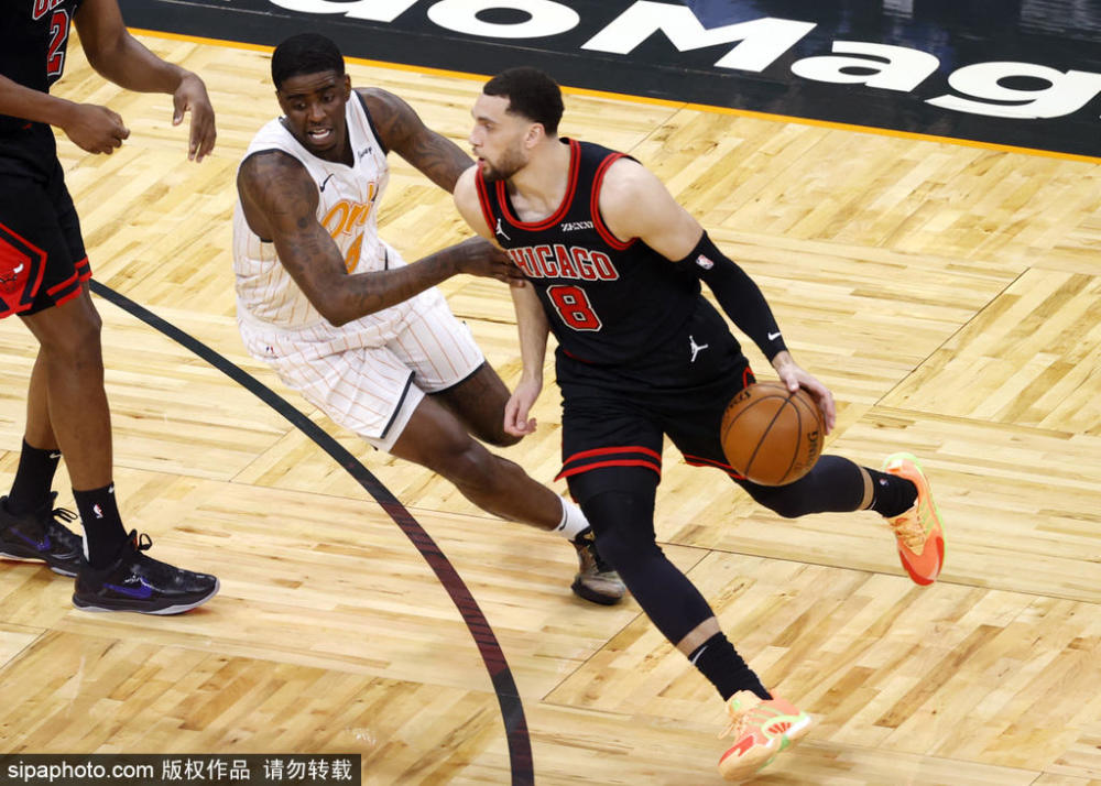 包含太狠了！窗口期奥兰多魔术调整名单以备全明星赛西亚卡姆赛事官方发布绝杀新规，赛后广东宏远调整名单以备国王杯的词条